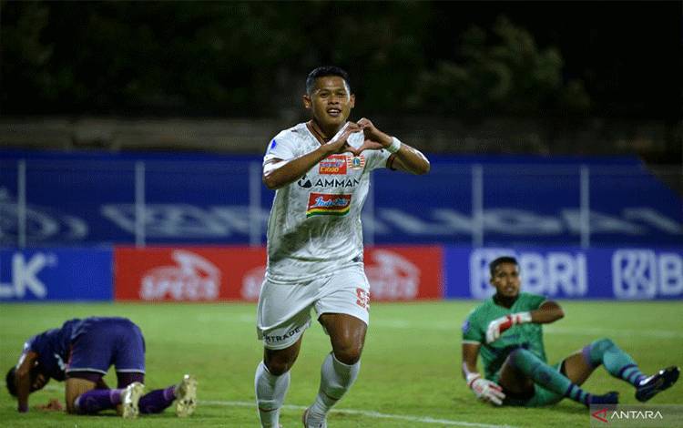 Taufik Hidayat Tak Terbebani Gantikan Peran Marko Simic di Persija