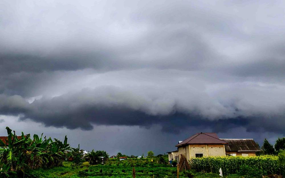 Cuaca Ekstrem Masih Mengancam Kotim hingga April Nanti