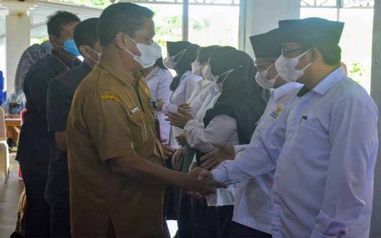 Sekda Lantik Forum Puspa Seruyan
