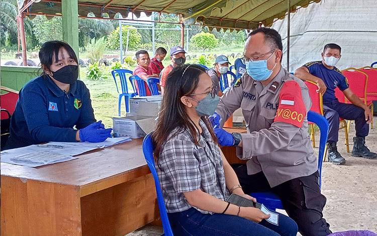 Kadis Kesehatan Barito Timur: Pemudik Lebaran Wajib Vaksin Booster