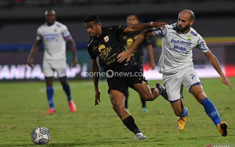 Imbang Lawan Persik Kediri Kubur asa Juara Persib Bandung