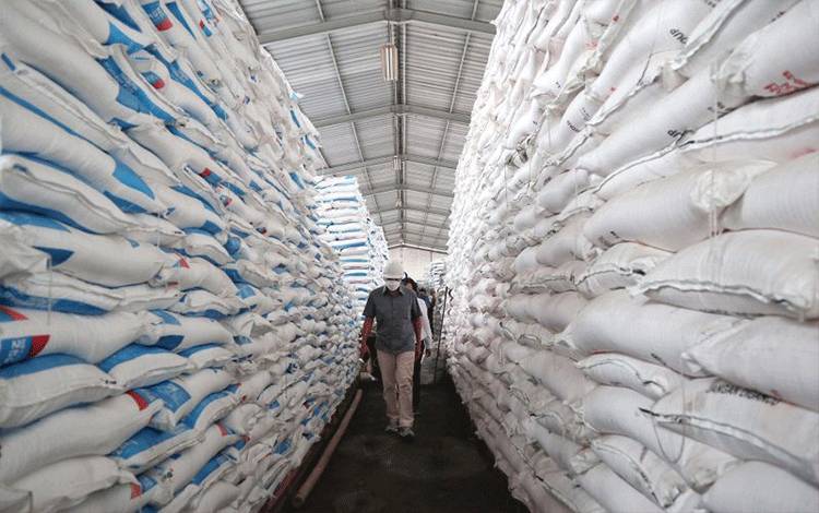 Pupuk Indonesia: Stok Bahan Baku Ppupuk masih Aman