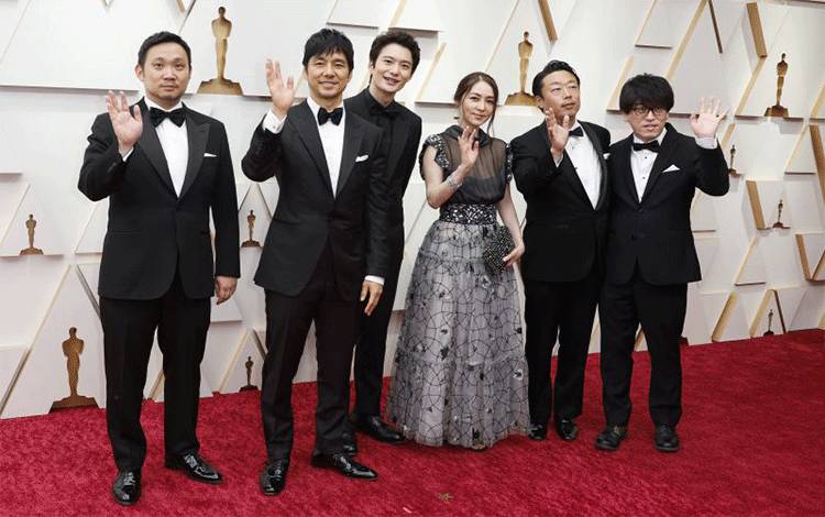 Kegembiraan Terasa di Hiroshima Setelah "Drive My Car" Menang Oscar