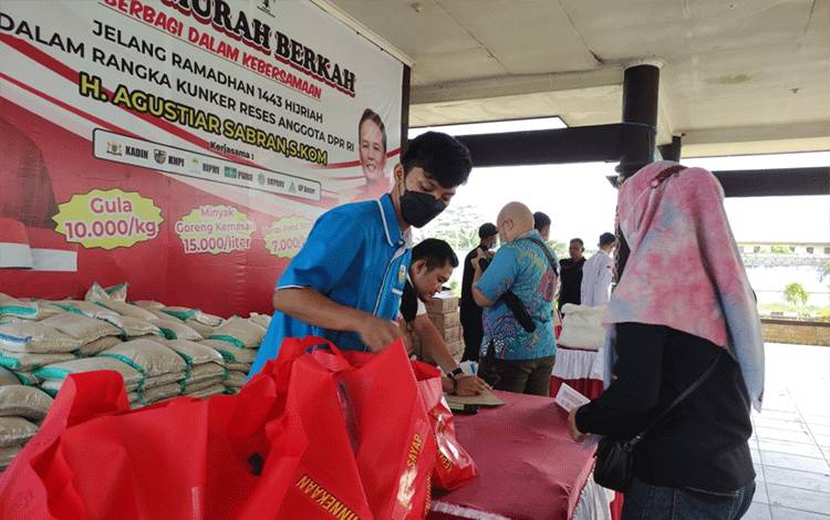 Kegiatan pasar murah berkah di Betang DAD Palangka Raya