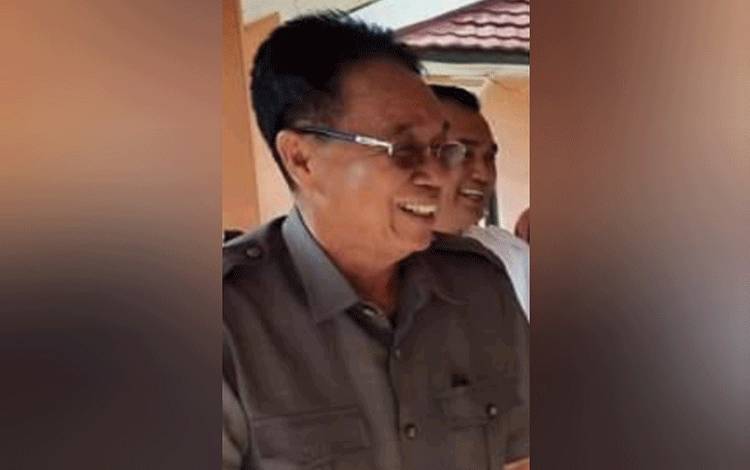 Anggota DPRD Kalteng, Duwel Rawing.