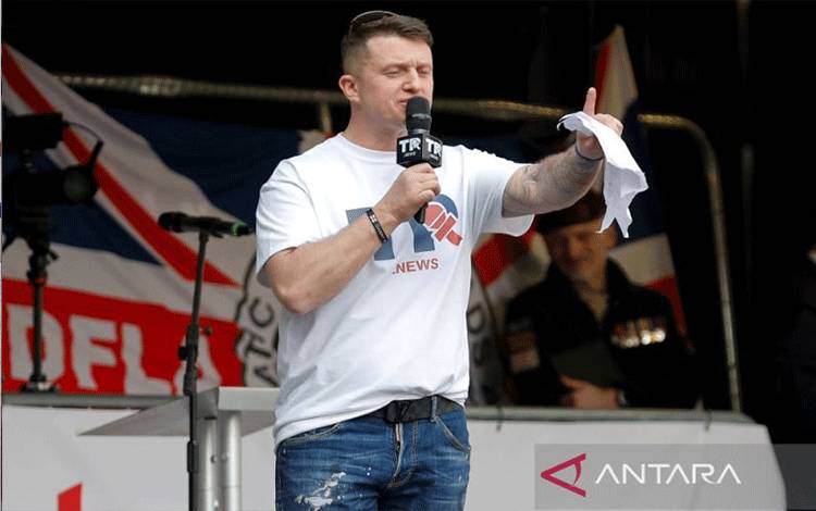 Aktivis Ekstrem Kanan Inggris Tommy Robinson Ditahan di Meksiko