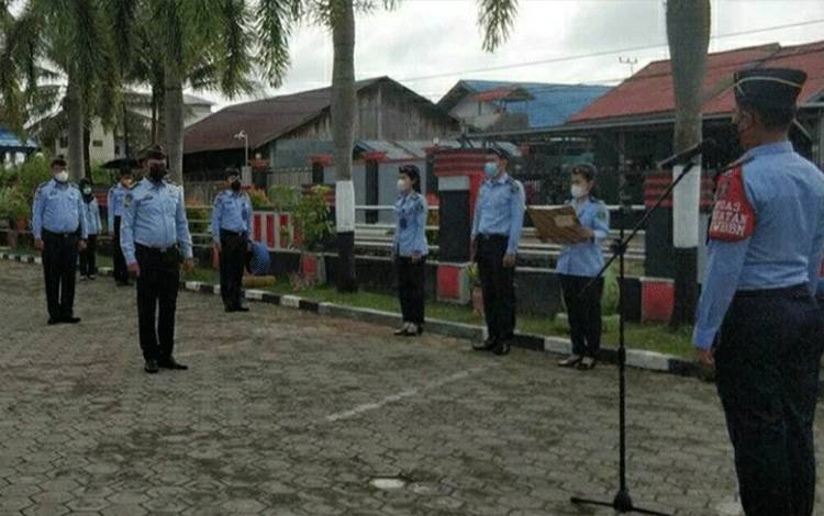 Apel Perdana Bulan Ramadan, Ini Pesan Kepala Rutan Kapuas Kepada Pegawai