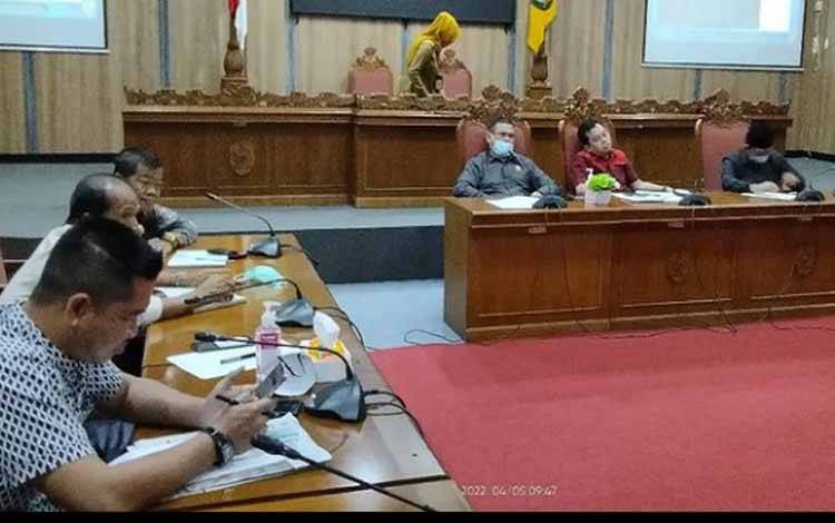 Pemkab Kotim Harus Punya Strategi agar PAD Capai Target