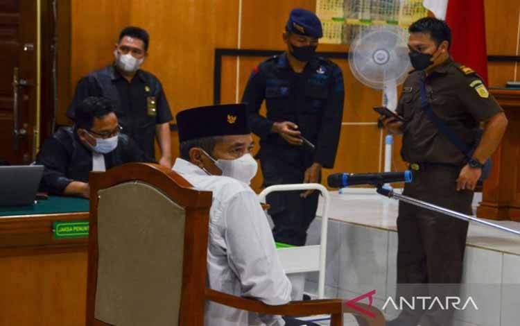 Penista Agama M Kece Divonis 10 Tahun Penjara
