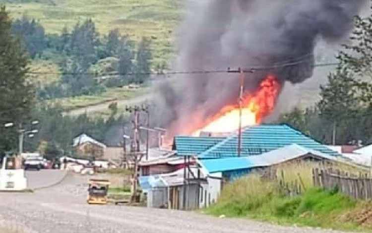 KKB Bakar Rumah Warga di Ilaga