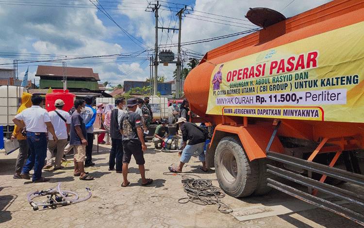Luhut Jamin Pasokan dan Harga Minyak Goreng Curah di Pasaran