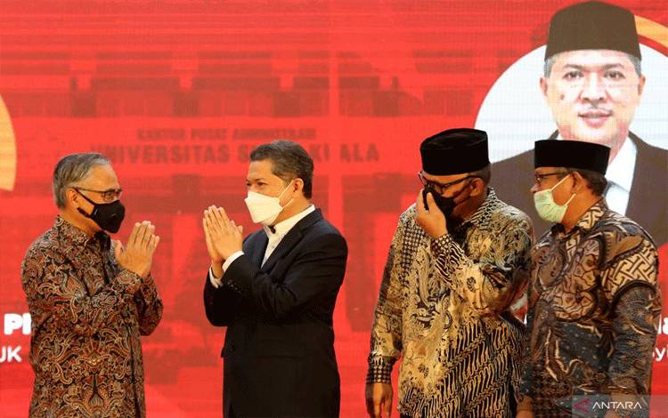 MPR: Komisioner OJK Baru Harus Jaga Industri Keuangan Tetap Kredibel