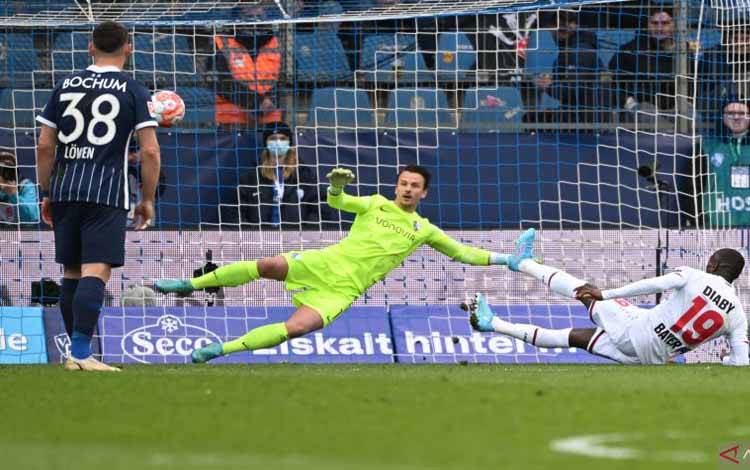 Diaby Gagal Eksekusi Penalti, Leverkusen Harus Puas Seri Kontra Bochum