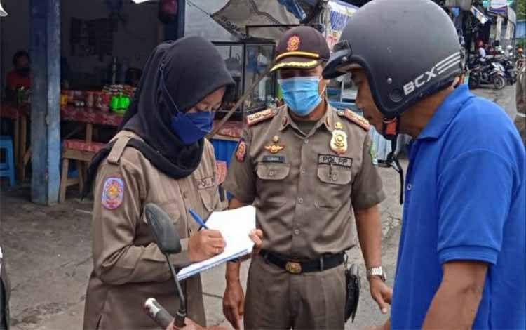 Tim Satgas Gakkum Covid-19 Kapuas Terus Imbau Masyarakat Tetap Disiplin Prokes