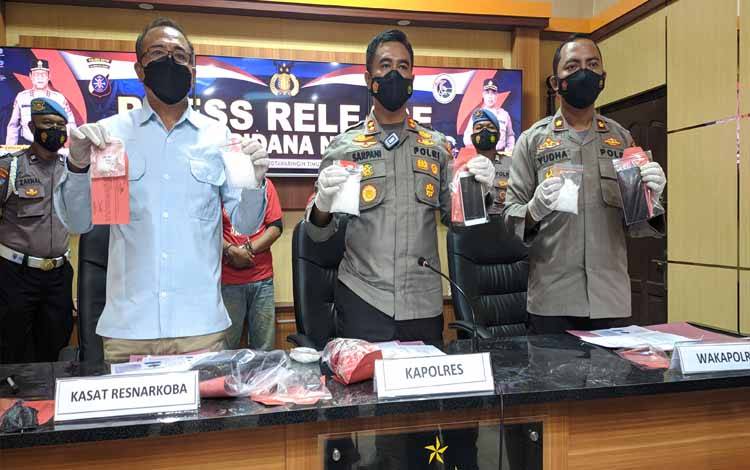 Bawa Sabu 371,88 Gram dari Pontianak, Pria Ini Ditangkap di SPBU Sampit