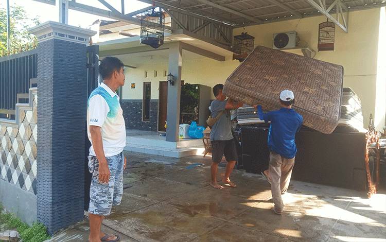 Rumah Anggota Polisi di Palangka Raya Nyaris Ludes Terbakar