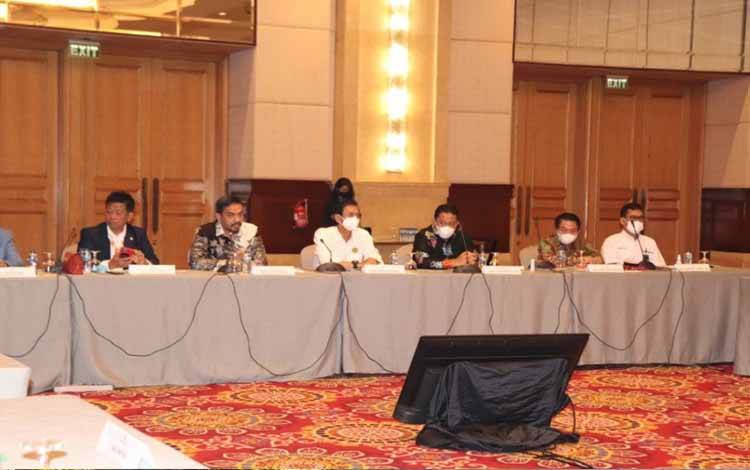 Rapat Koordinasi Teknis Pengembangan Kelistrikan Provinsi Kalteng dengan Anggota DPR RI bersama Kementerian ESDM dan BUMN