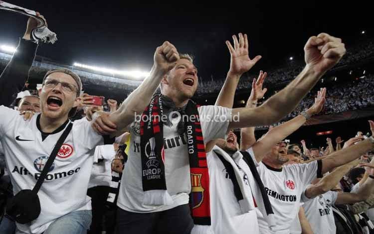 Eintracht Frankfurt Singkirkan Barcelona Setelah Menang 3-2