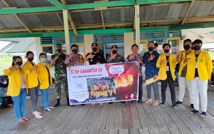 Polsek Seruyan Hilir Gandeng Mahasiswa Sosialisasikan Pencegahan Karhutla