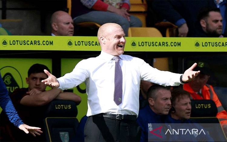 Burnley Pecat Sean Dyche di Tengah Perjuangan Berat Hindari Degradasi