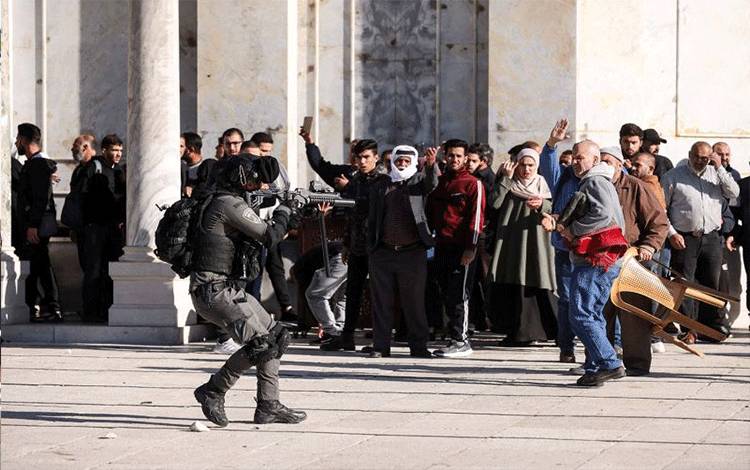 MUI: Kekerasan oleh Aparat Israel di Masjid Al Aqsa Sangat Memalukan