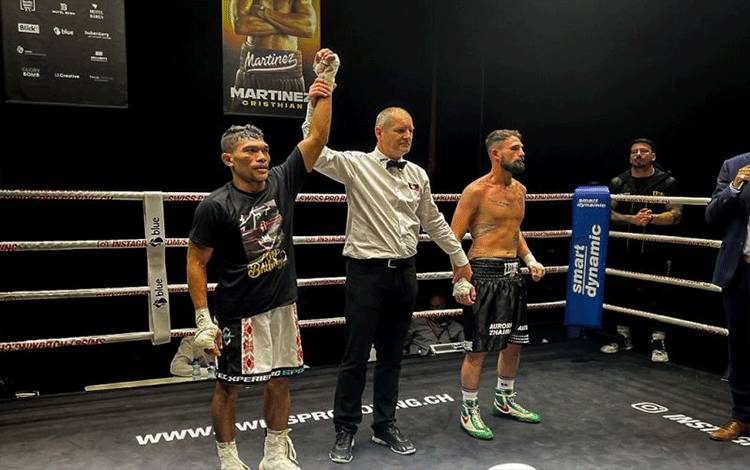 Petinju Hebi Marapu Kejar Gelar Internasional Usai Menang di Swiss