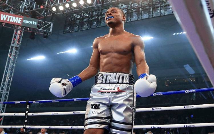 Spence Bidik Crawford untuk Satukan Gelar Usai Kalahkan Ugas