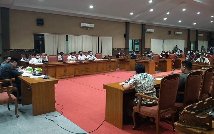 Ketua Komisi I Tegaskan Jangan Alergi dengan Kritik Siapapun?