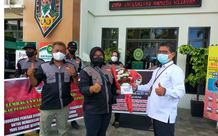 Aksi Damai, LSR LPMT Kalteng Minta Berikan Hukuman Berat untuk Bandar Narkoba