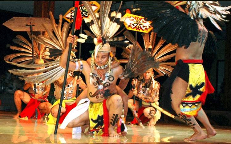 Manfaatkan Warisan Budaya Sebagai Daya Tarik Wisata