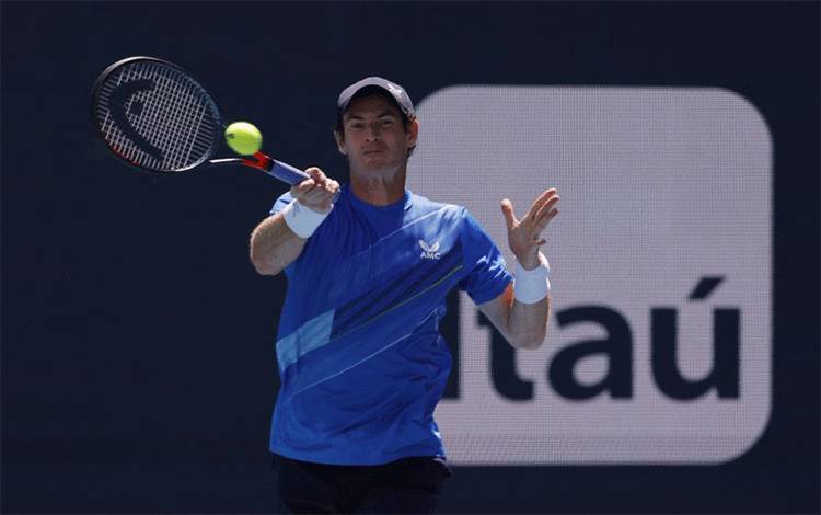 Murray Batal Lewatkan Tanah Liat Bersiap Ikuti Madrid Open