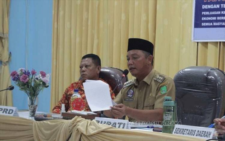 Terima Zakat 25 Ton Beras dan 5 Ribu Liter Minyak, Bupati Sukamara Sampaikan Terima Kasih