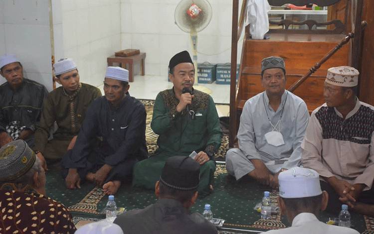 Bupati Seruyan Buka Puasa Bersama Masyarakat Desa Sungai Undang