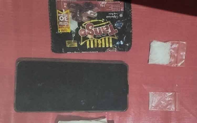 Pria Ini Akui Baru Coba-coba Edarkan Sabu