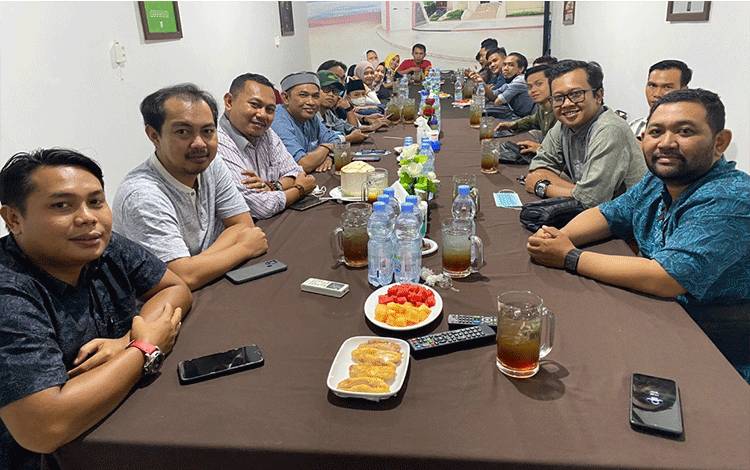 Satreskrim Polres Kotim Gelar Buka Bersama Wartawan