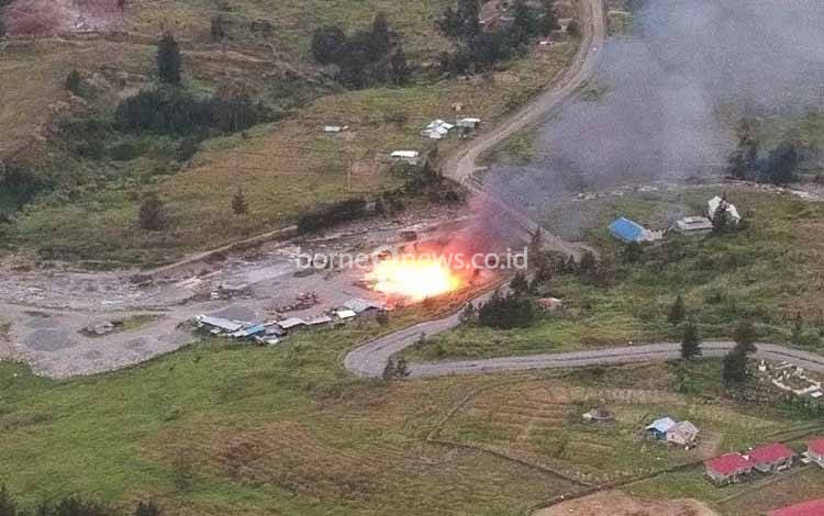 KKB Bakar Mes Milik PT MTT di Ilaga Papua