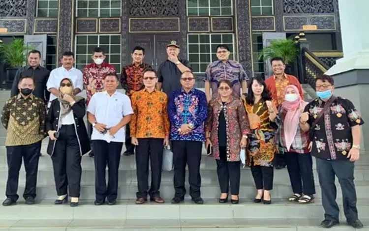 DPRD Kalteng Studi Banding ke DPRD Kalsel Mantapkan LKPJ Gubernur