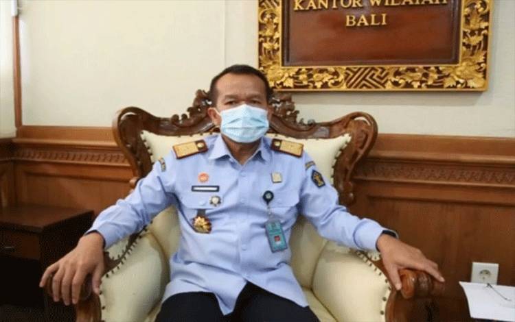 Imigrasi Sita Paspor Wisatawan Asing Membuat Video Asusila
