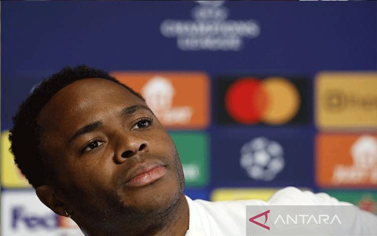 Raheem Sterling Selangkah Lagi Gabung Chelsea