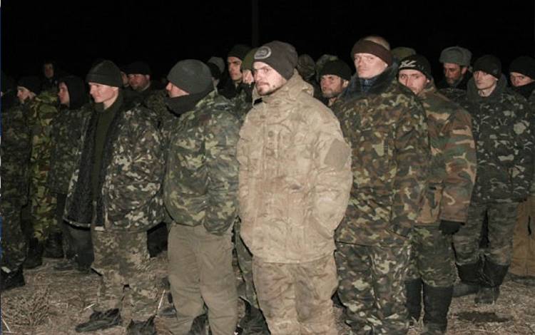 Ukraina Terima 33 Tentara dan 12 Warga Sipil yang Ditukarkan Rusia