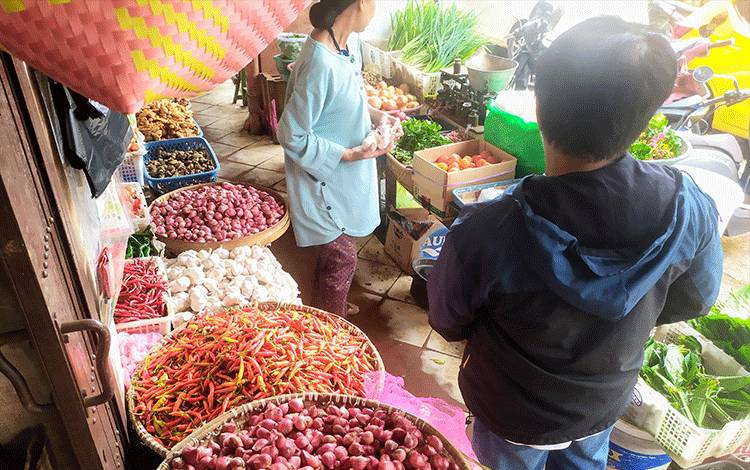 Harga Cabai Rawit di Kobar Pekan Ini Mulai Turun?