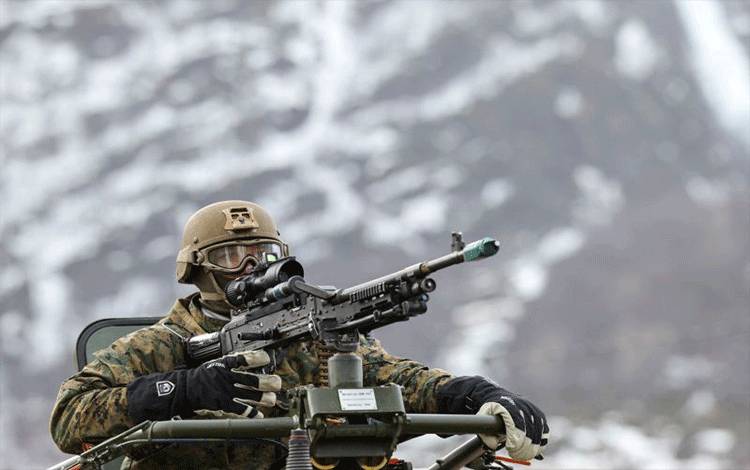 Finlandia-Swedia Siap Perkuat Militer Jika Keamanan Baltik Memburuk