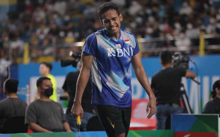Pebulu tangkis tunggal putra Chico Aura Dwi Wardoyo meraih medali perunggu dari Kejuaraan Asia 2022 setelah terhenti di babak semifinal yang berlangsung di Manila, Filipina, Sabtu