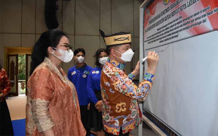 Kapuas Deklarasikan Kota Layak Anak, Ini Harapan Bupati