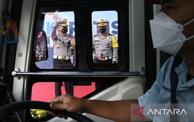 Kakorlantas: 30.000 Kendaraan Tinggalkan Jakarta pada Malam Takbiran
