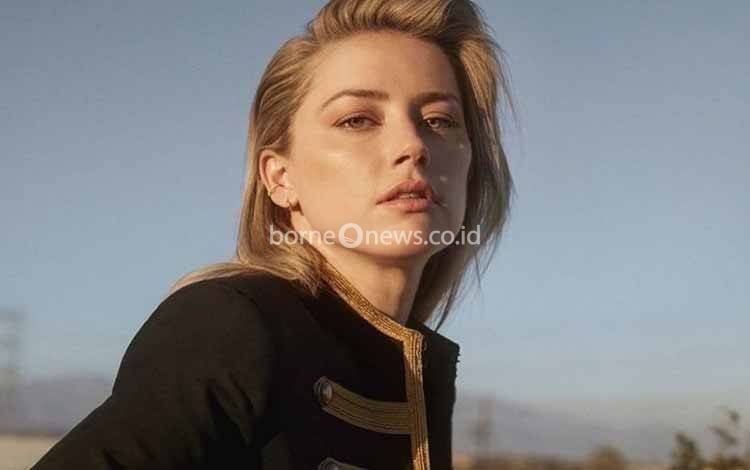 Amber Heard Sewa Firma Humas Baru untuk Lawan Johnny Depp