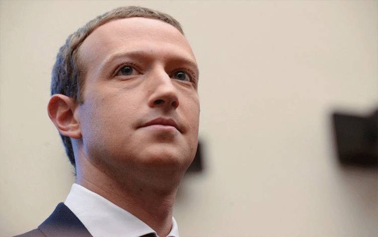 Mark Zuckeberg Beri Bocoran Teknologi Kacamata Pintar Terbarunya