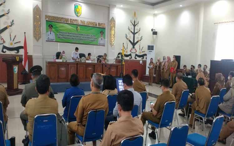 Masuk Kerja Setelah Lebaran, Wali Kota Palangka Raya Lantik 498 Pejabat Eselon