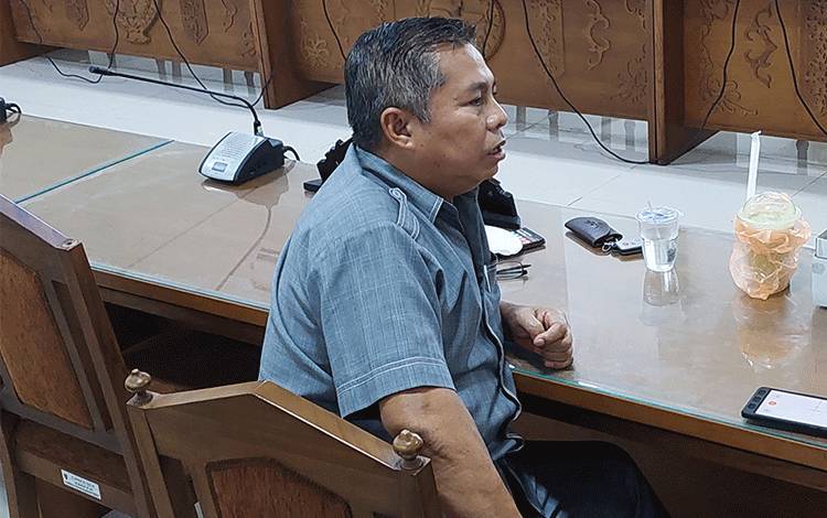 Wakil Ketua Komisi II DPRD Kalteng, Sudarsono