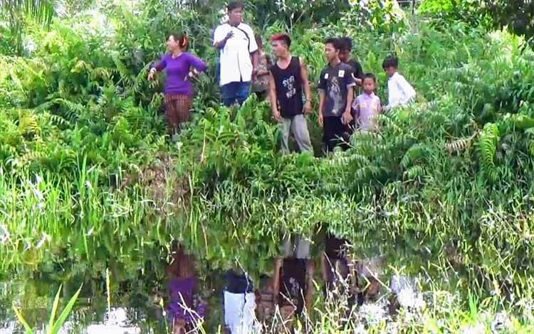 Warga Desa Telaga Baru Geger, Sempat Dikira Biawak, Tenyata Buaya